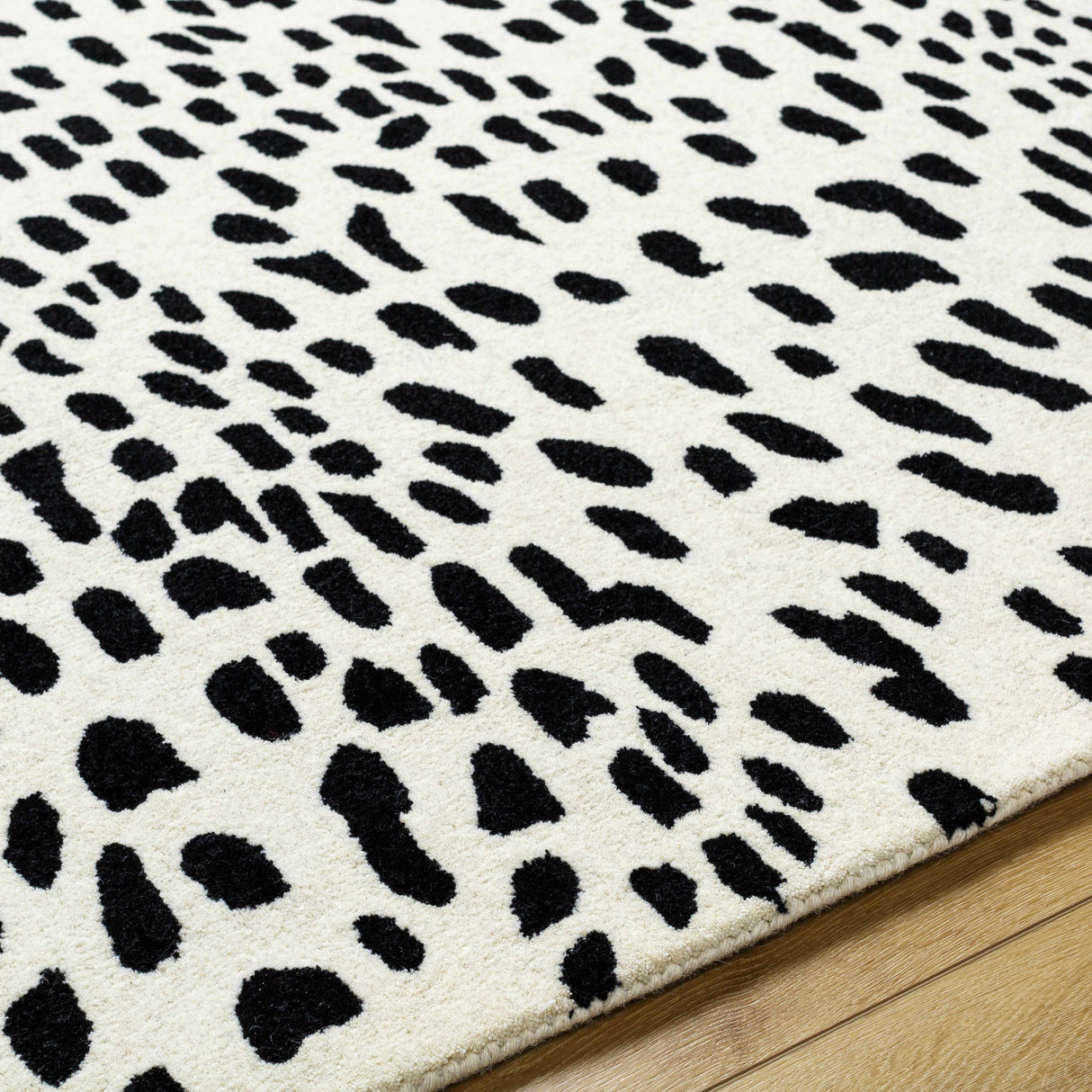Athena White Giraffe Print Wool Rug