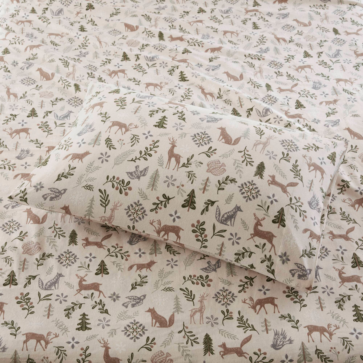 JLA 4-Piece Queen Printed Sheet Set - view 6