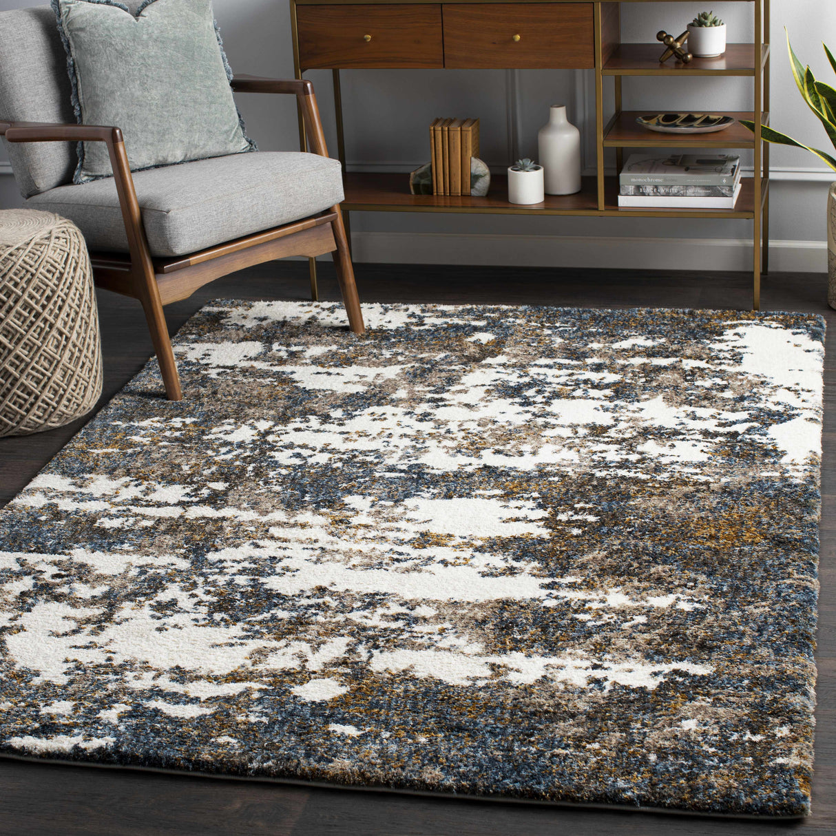 Lafontaine Boutique Area Rug
