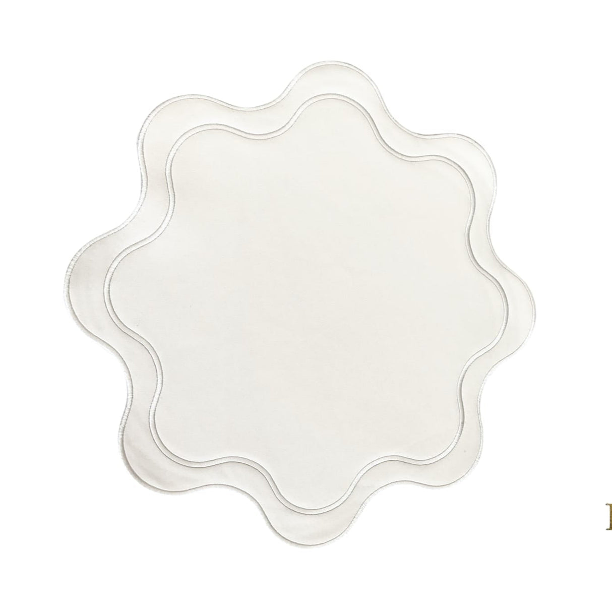 Haven White Wavy Edge Faux Leather Placemats