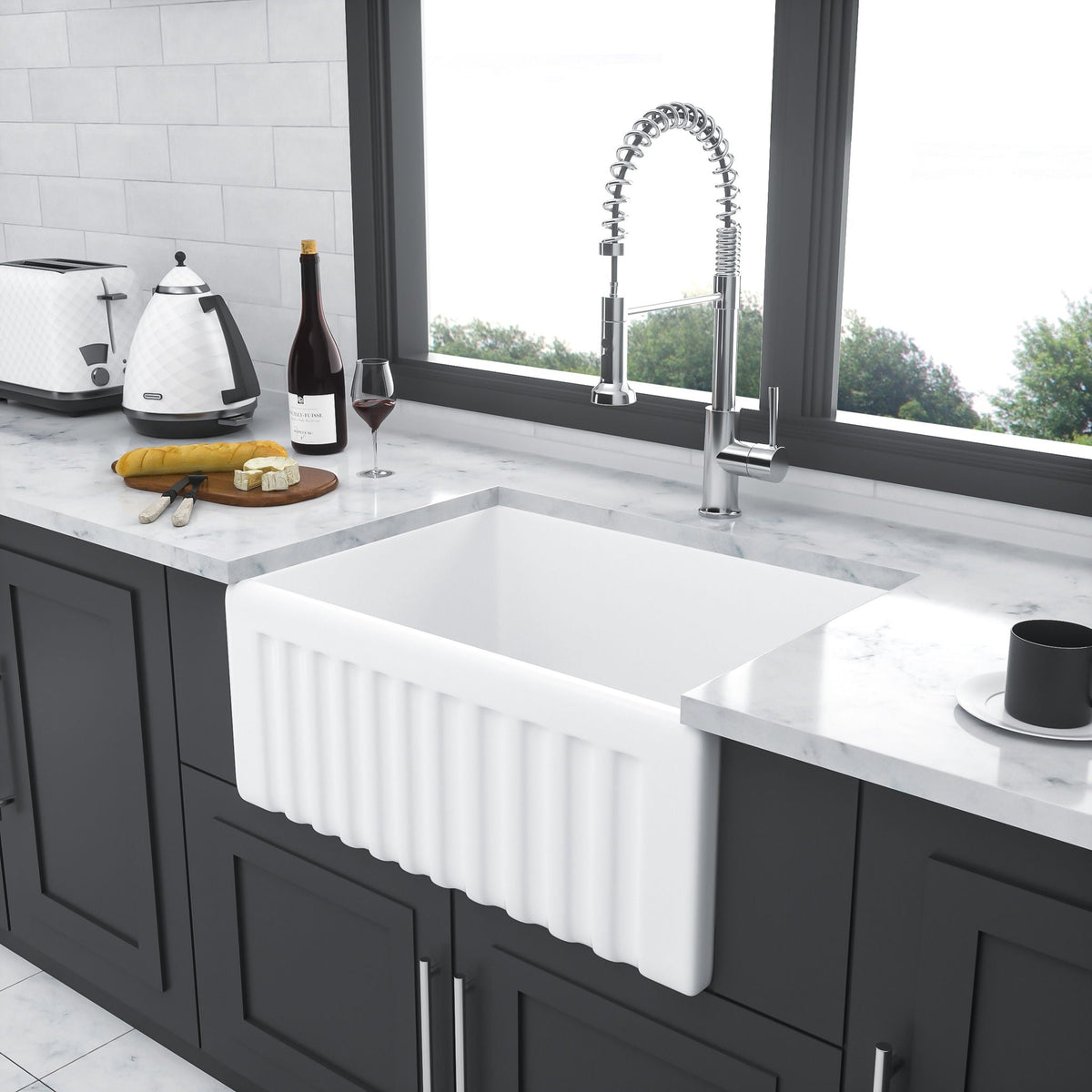 Oumuch Apron Front Reversible Single Bowl Kitchen Sink with Grid and Strainer - view 5