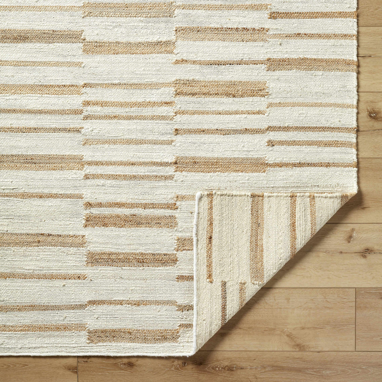 Rimbo Area Rug