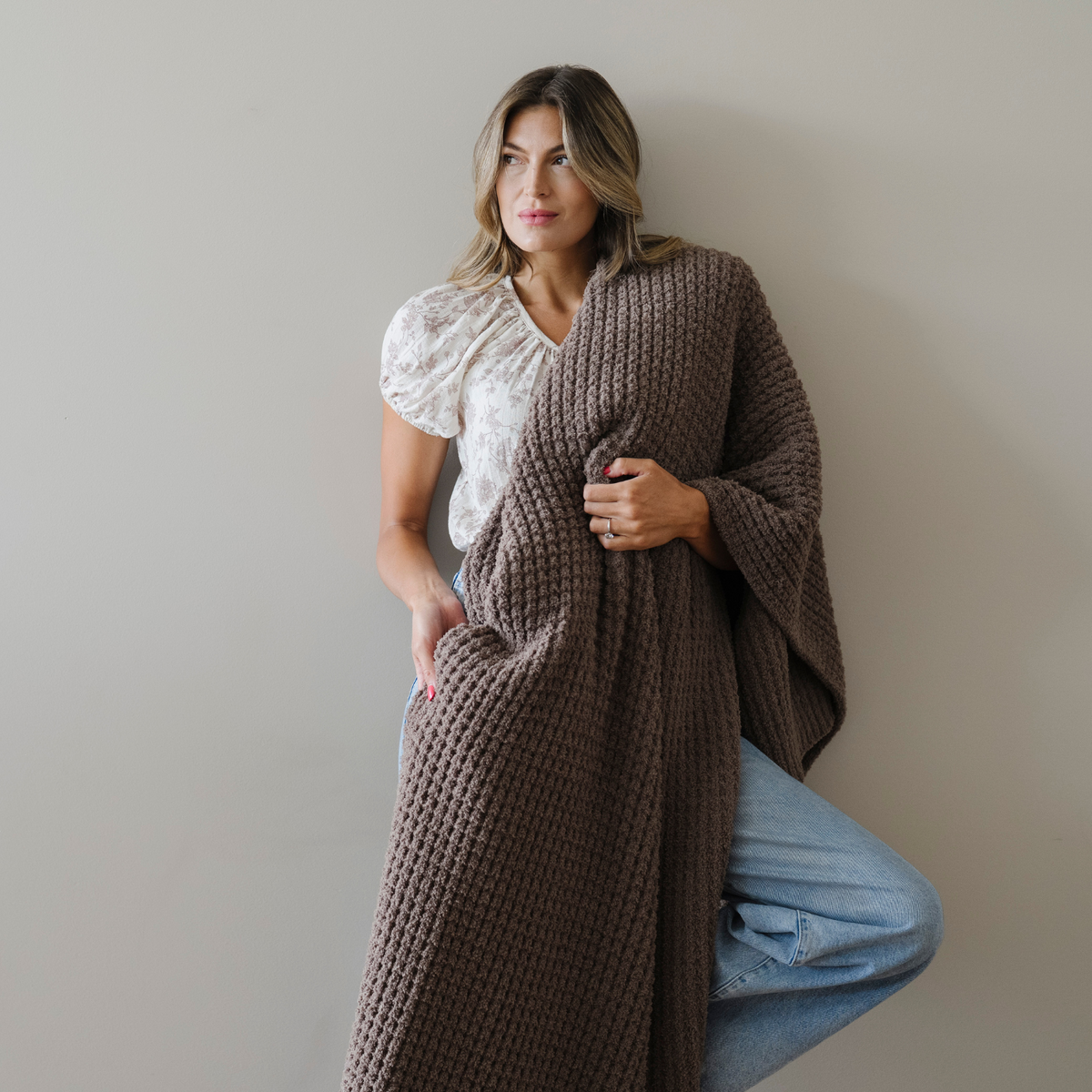 Waffle Knit XL Throw Blankets | Saranoni