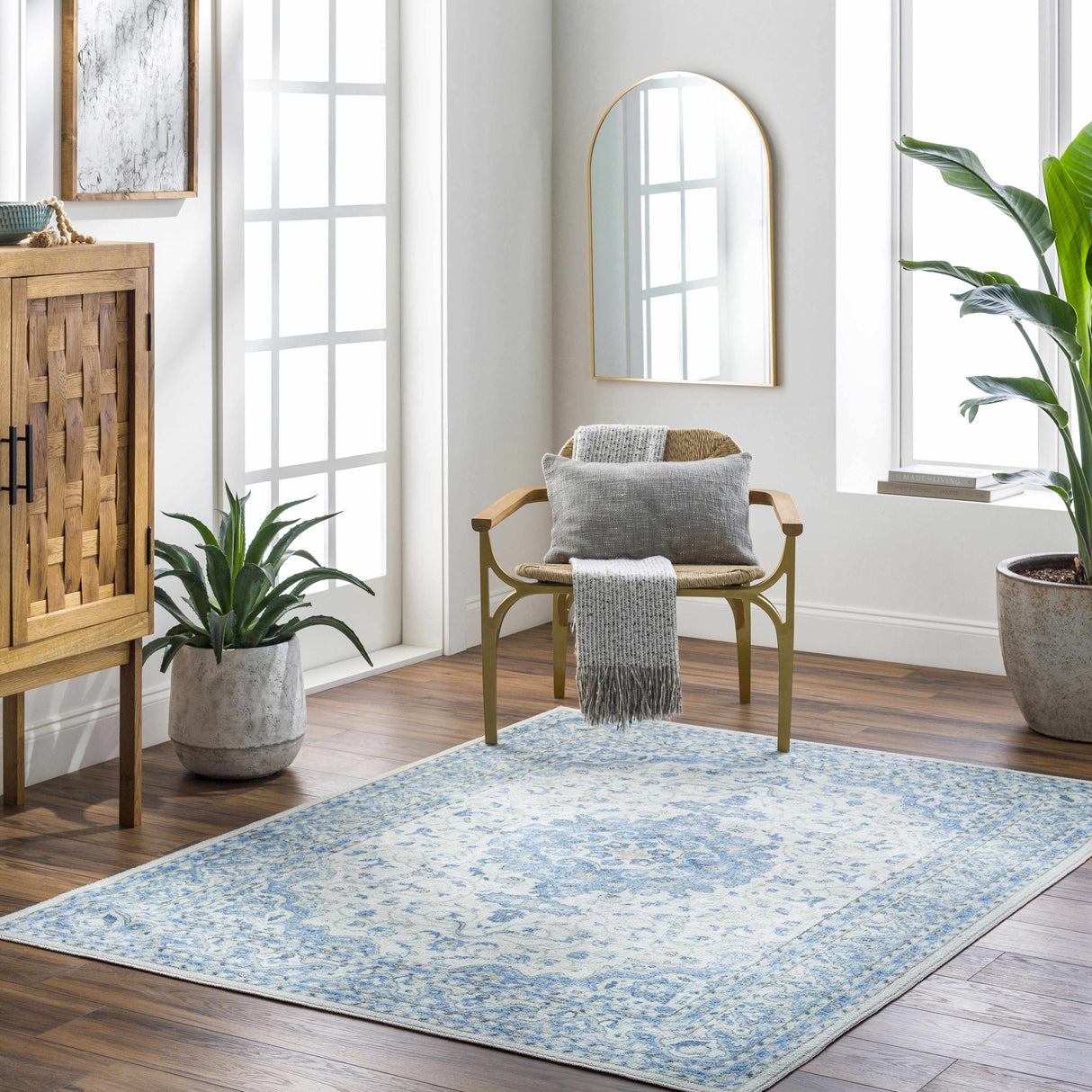 Farai Silver Blue Medallion Area Rug - Clearance