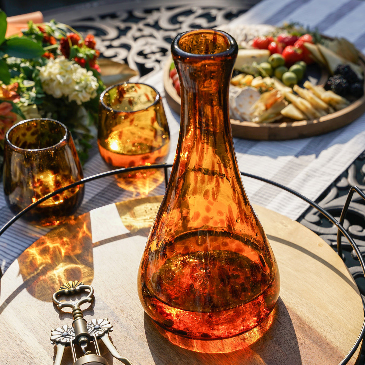 Twine Living Segunda Vida Tortuga Decanter