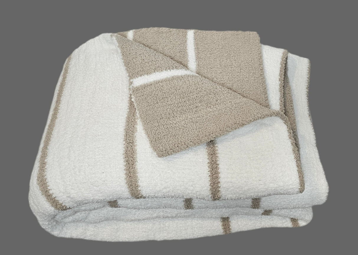 Ultra-Plush Nest Throw