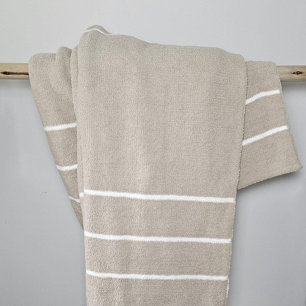 Ultra-Plush Nest Throw