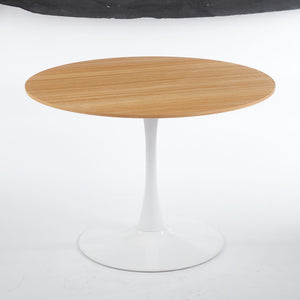 Mid-Century Tulip Dining Table With Round Top