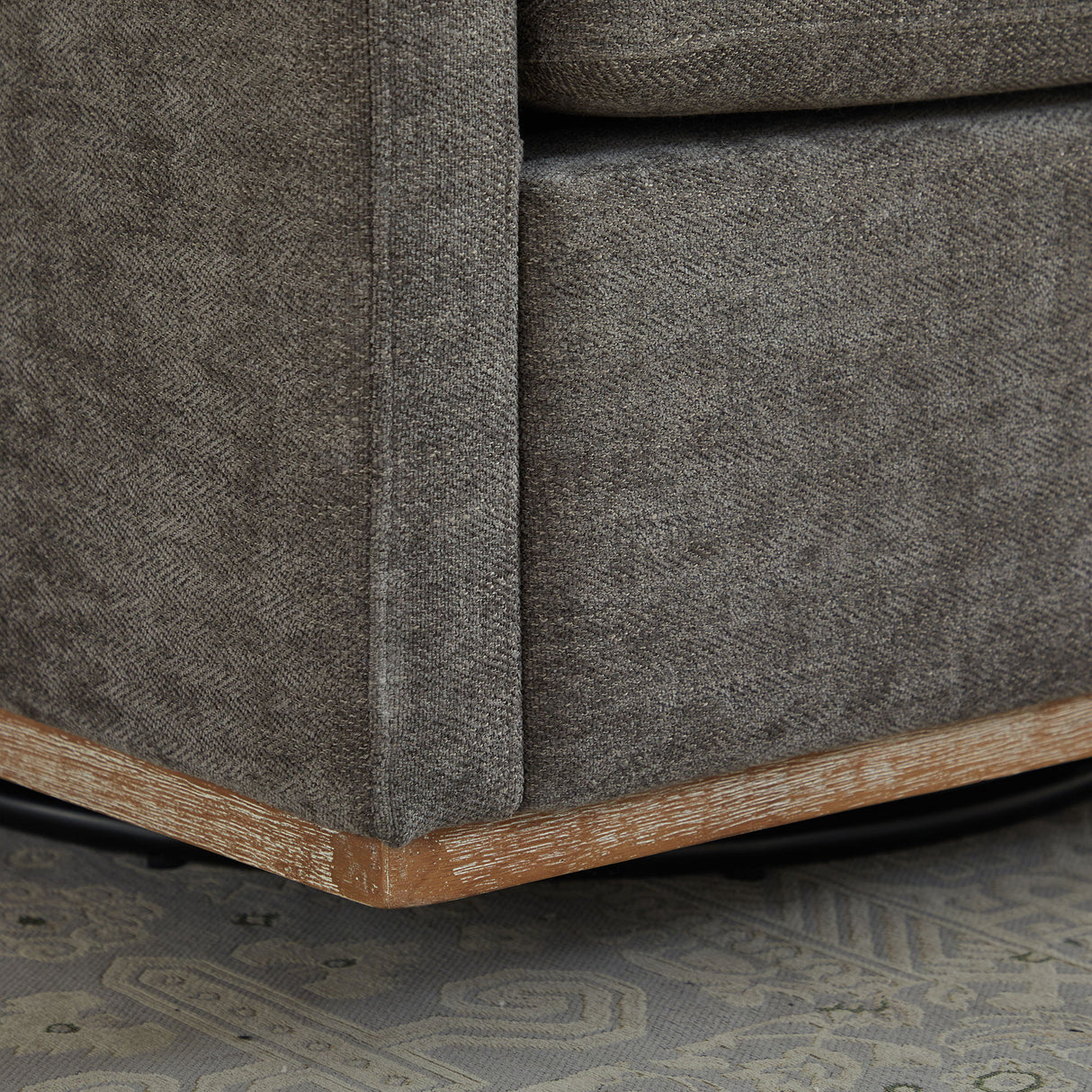 Modern Square Upholstered Swivel Accent Chair With Metal Base