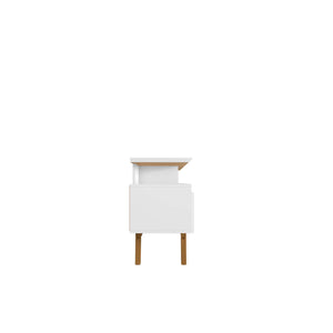 Yonkers - TV Stand
