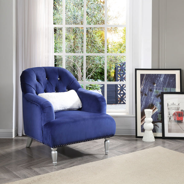 Elegant Traditional Armchair