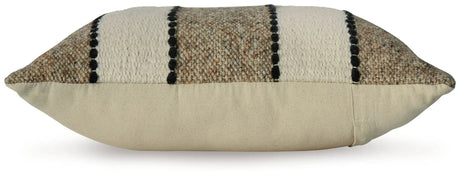 Rueford - Pillow - Best Buy Furniture