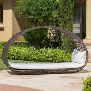 Abigal - Outdoor Wicker Daybed With Cushion - Best Buy Furniture