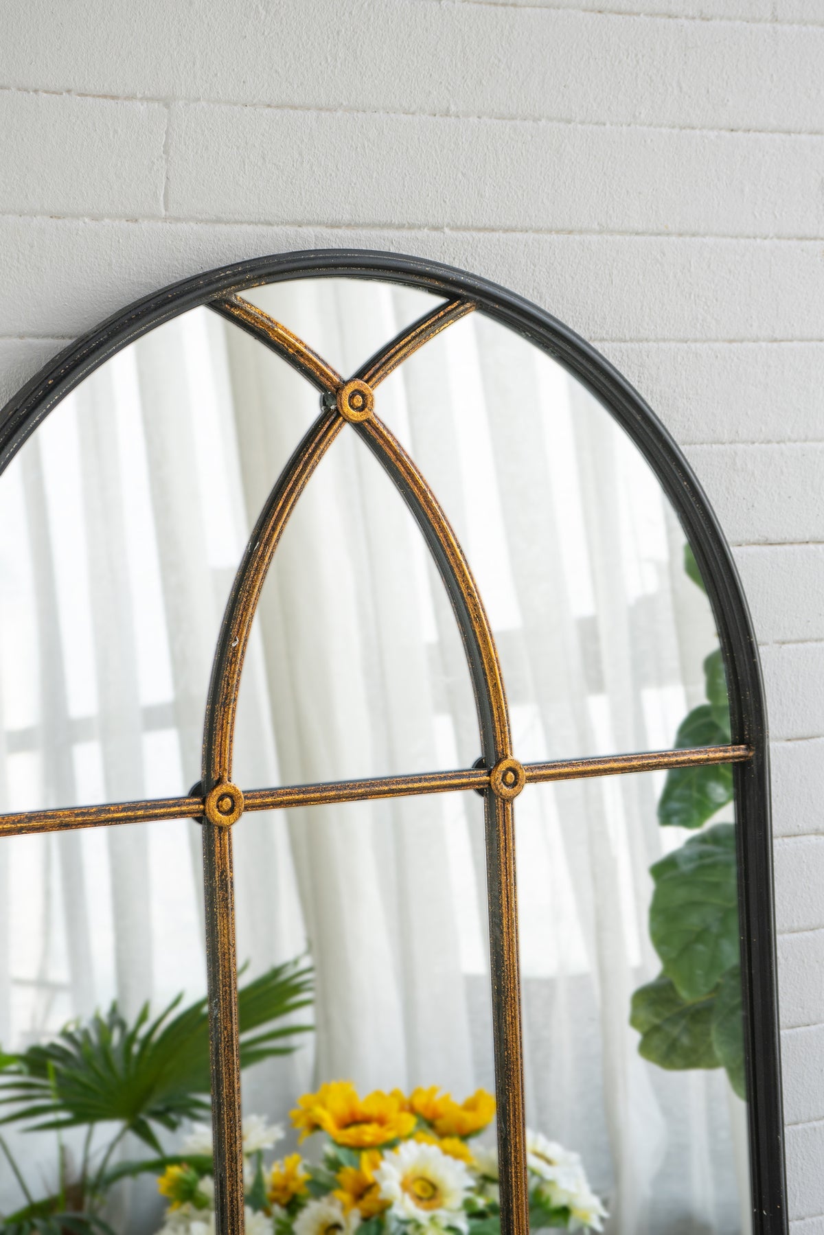 28.3x47" Arched Wall Mirror