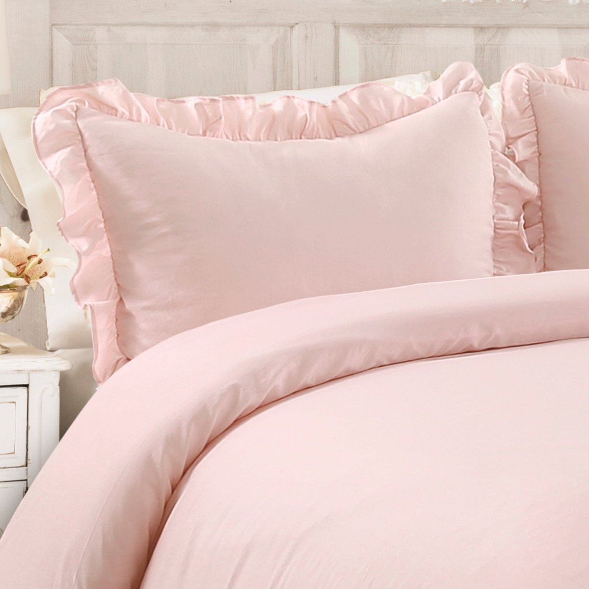 Reyna Comforter Set