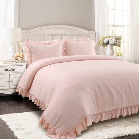 Reyna Comforter Set
