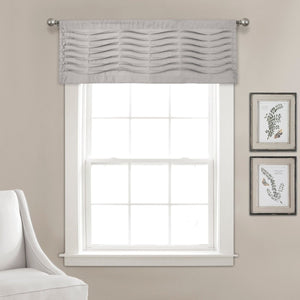 Wave Texture Valance