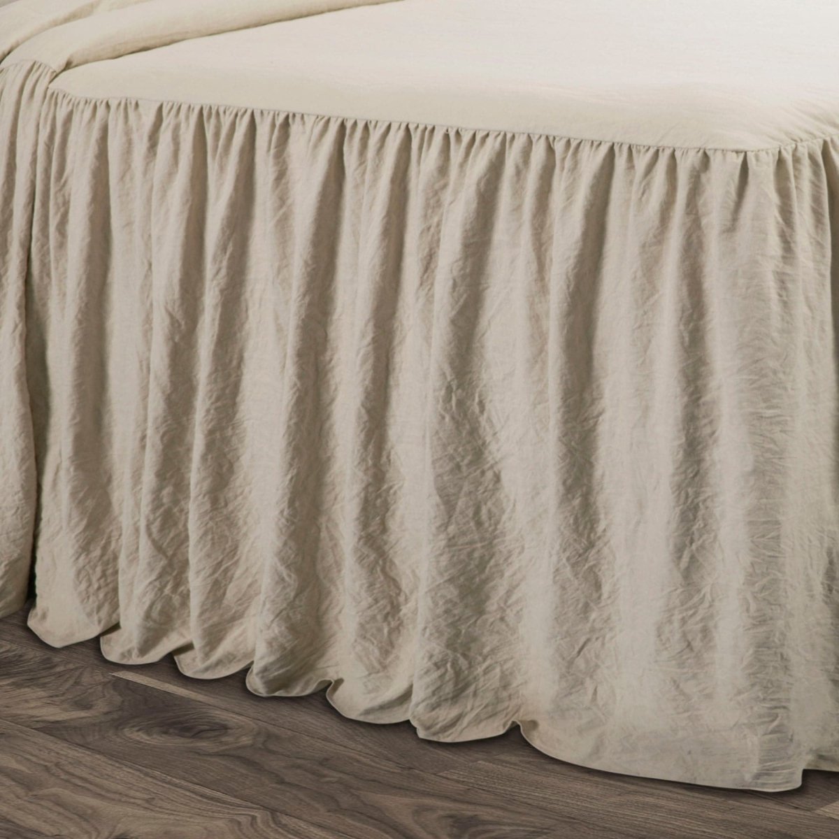 Ruffle Skirt Bedspread Set by LushDecor