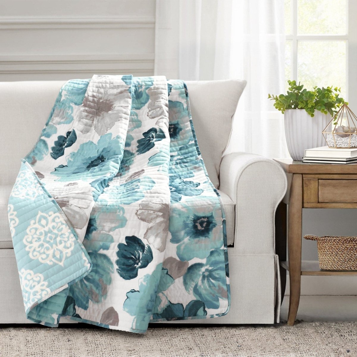 Leah Throw Blanket