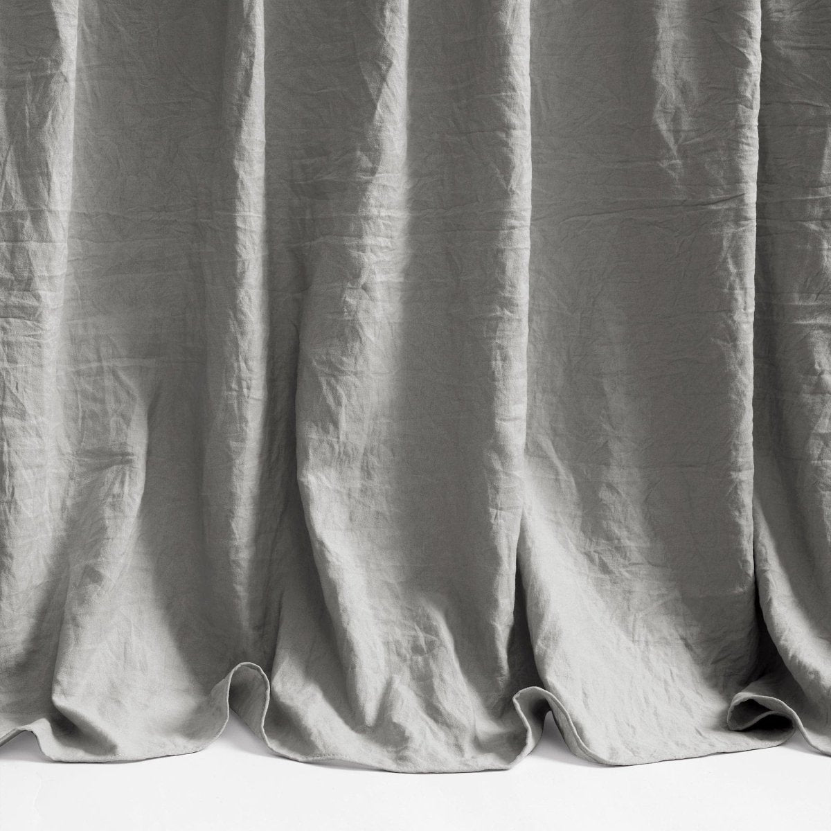 Ruffle Skirt Bedspread Set by LushDecor