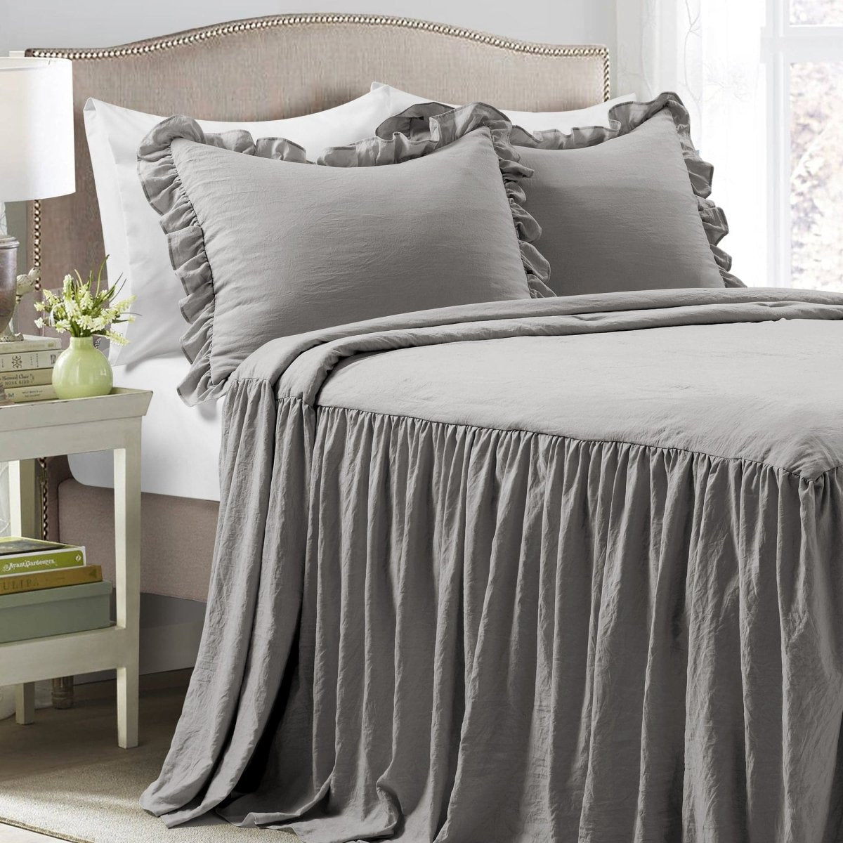 Ruffle Skirt Bedspread Set by LushDecor