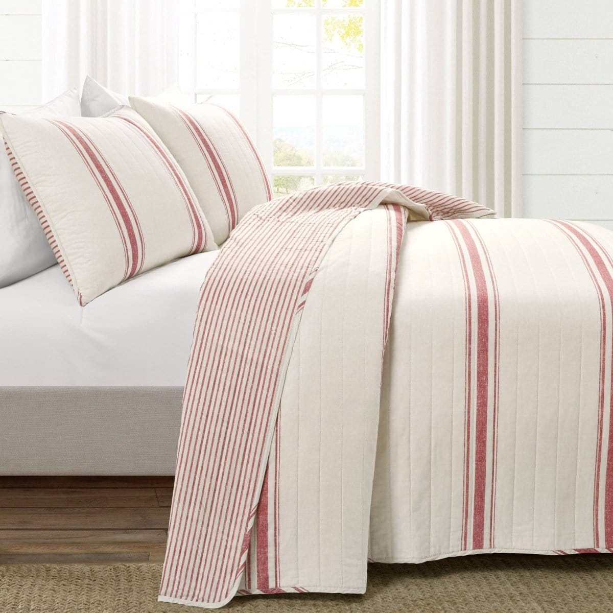 LushDecor Farmhouse Stripe Reversible Cotton Quilt Set in Red - view 2