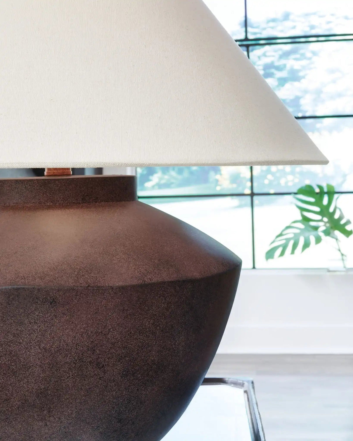 Honsworth - Poly Table Lamp - Antique Brown - Best Buy Furniture