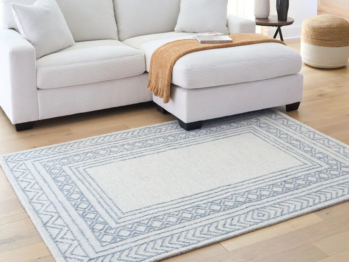Azelhurst - Rug - Best Buy Furniture