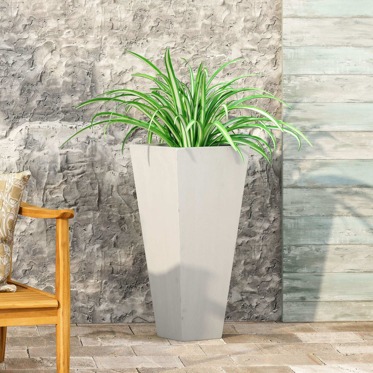 Outdoor Modern Cast Stone Planter - Best Buy Furniture