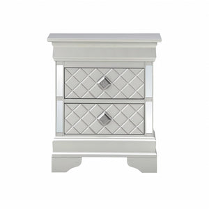 Verona - Nightstand
