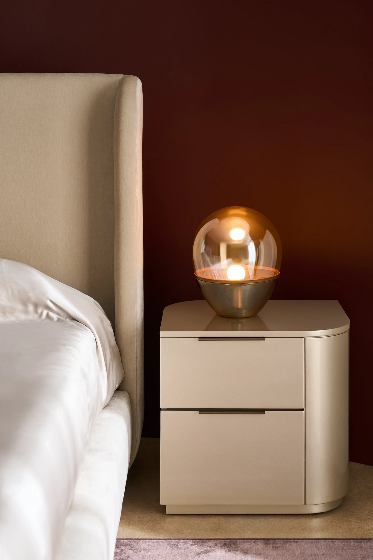 Oblique Bed