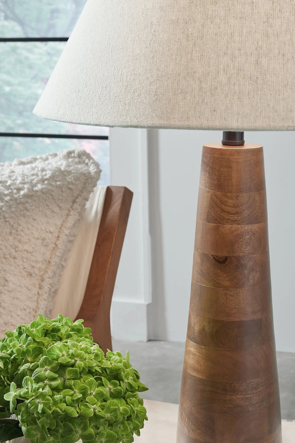 Danset - Wood Lamp - Best Buy Furniture