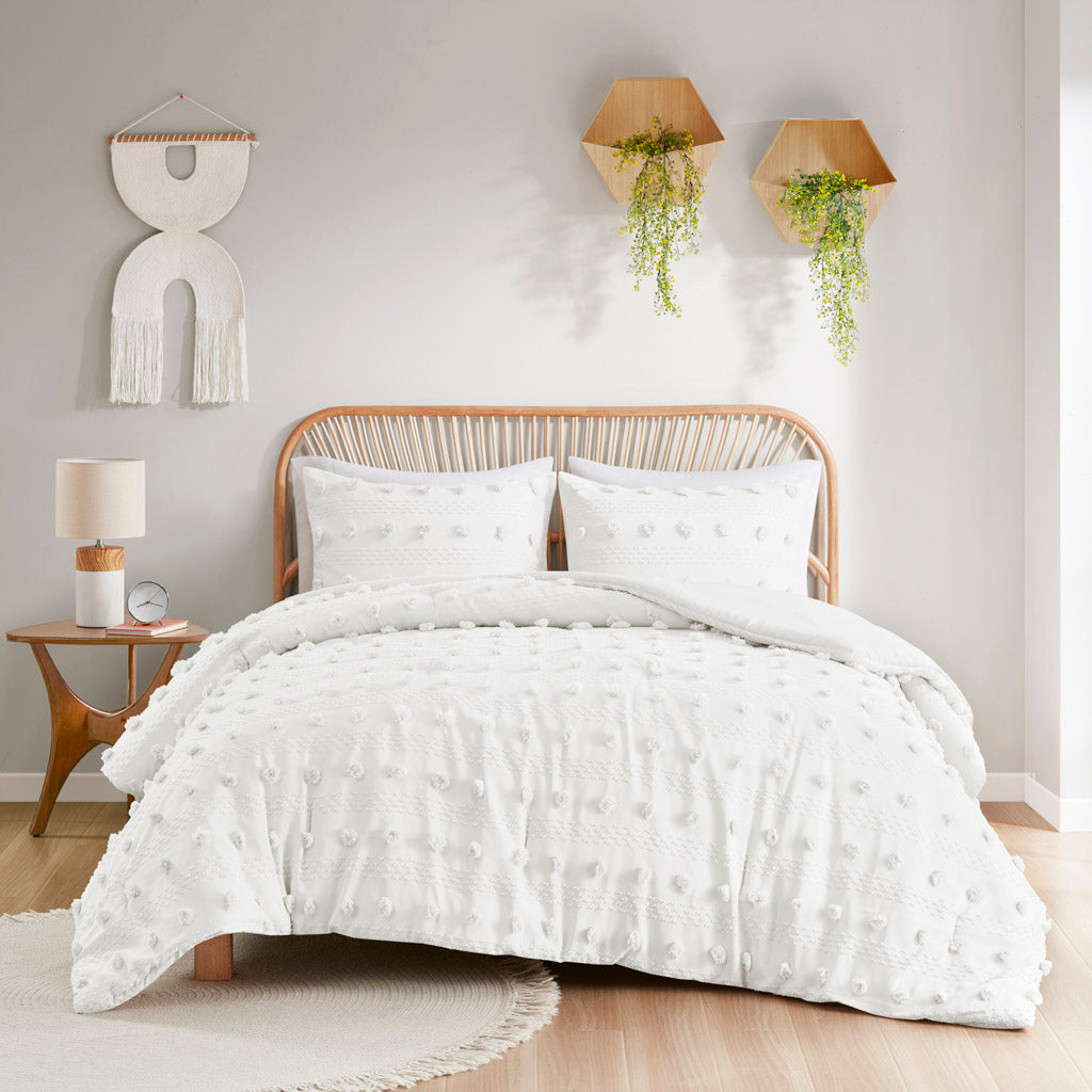 Twin/Twin XL Clip Jacquard Comforter Set