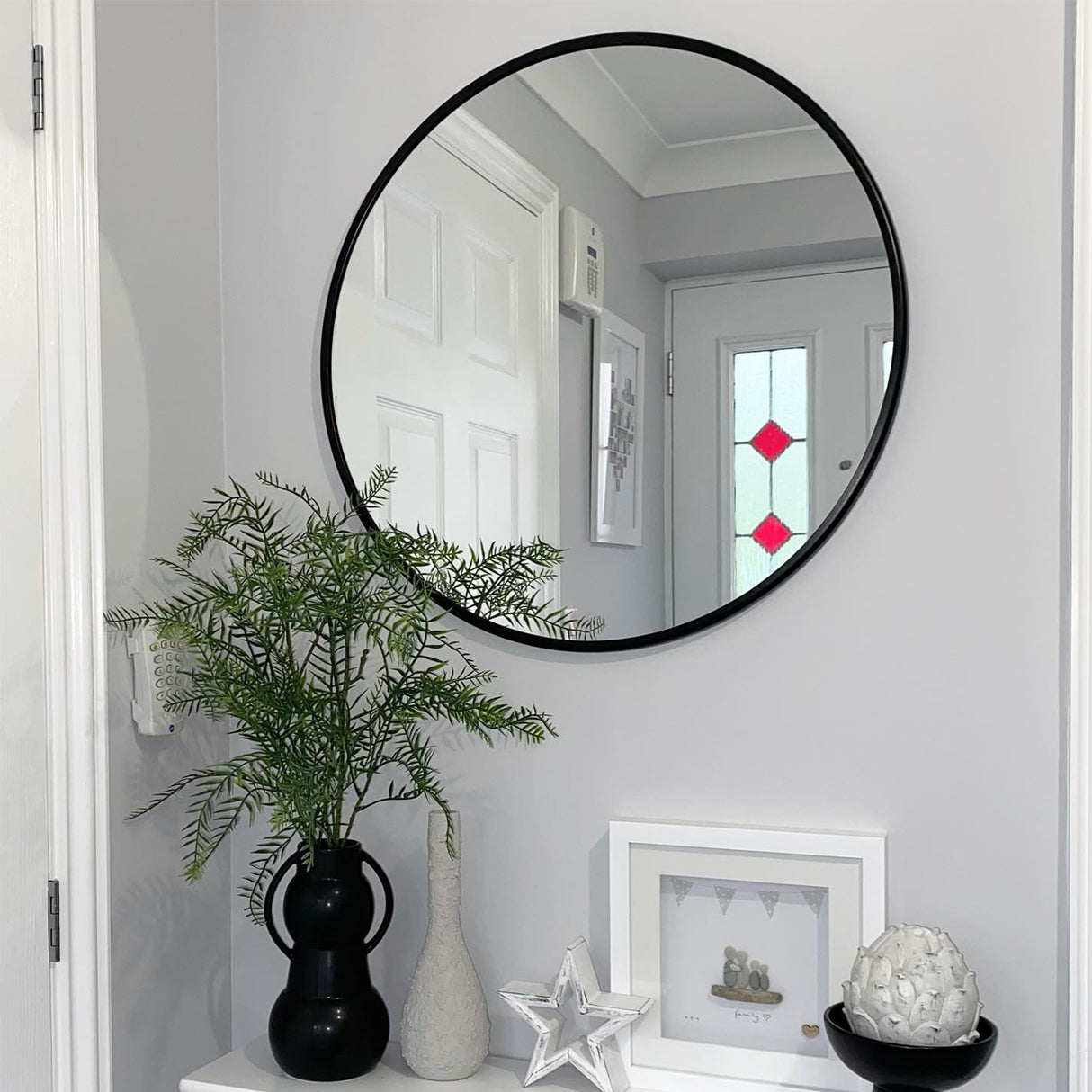 Black 20 Inch Metal Round Bathroom Mirror