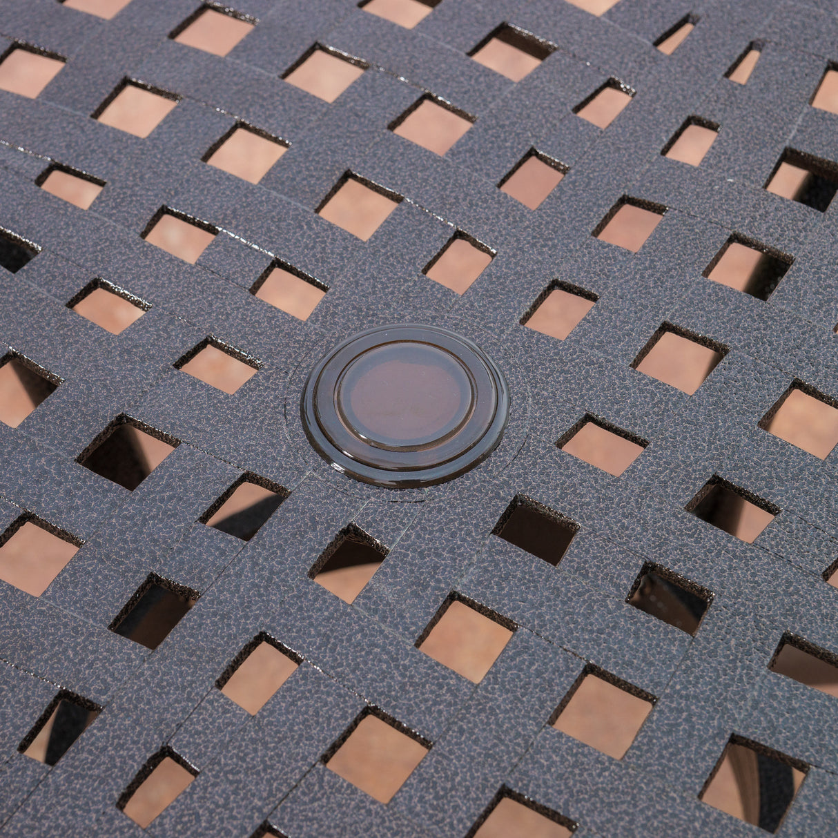 Phoenix 48in Round Table