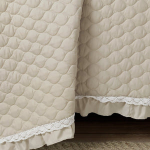 LushDecor Ella Ruffle Lace 3 Piece Quilt Set - view 5