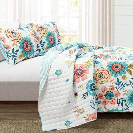 Cottagecore Ariana Flower Reversible Quilt 3 Piece Set