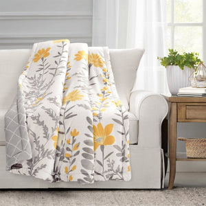 Aprile Reversible Throw by LushDecor