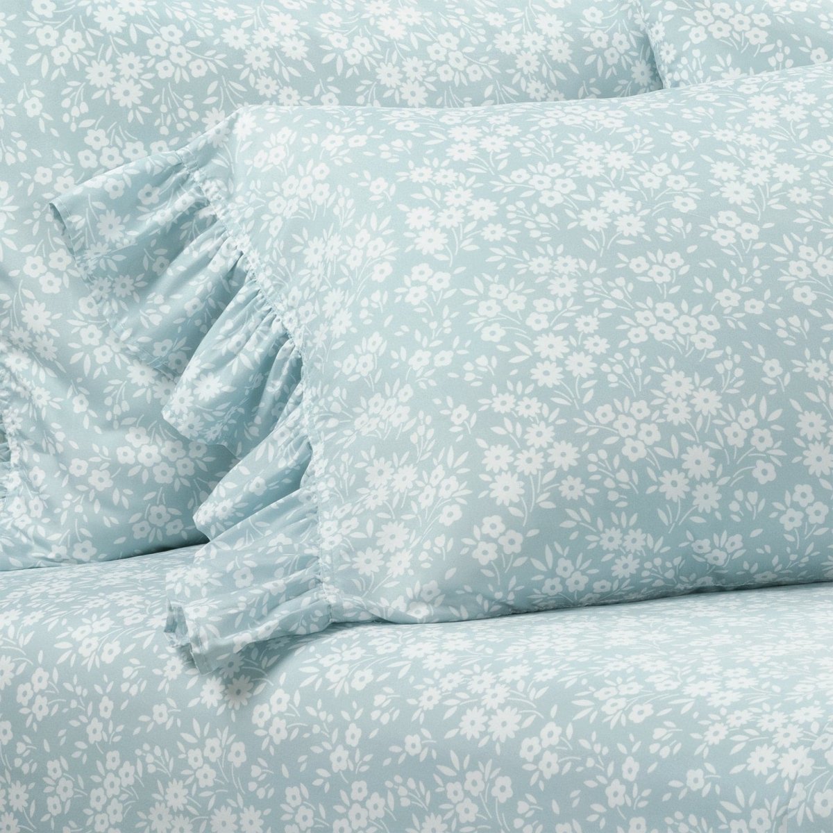 Garden Of Flowers Ruffle Sheet Set