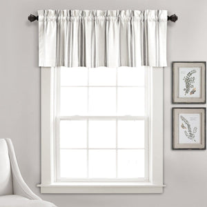 LushDecor Farmhouse Stripe Yarn Dyed Recycled Cotton Blend Valance in Gray