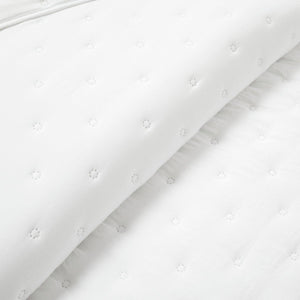 Reyna Ruffle Reversible Oversized 3 Piece Quilt Set