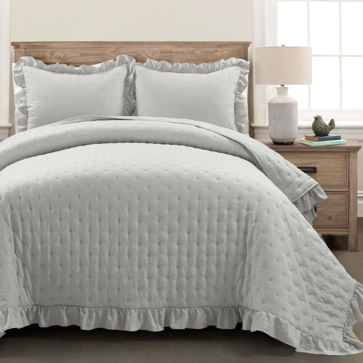 LushDecor Reyna Ruffle Reversible Oversized 3 Piece Quilt Set in Light Gray