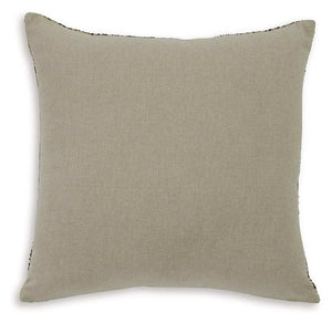 Jayner - Pillow - Best Buy Furniture