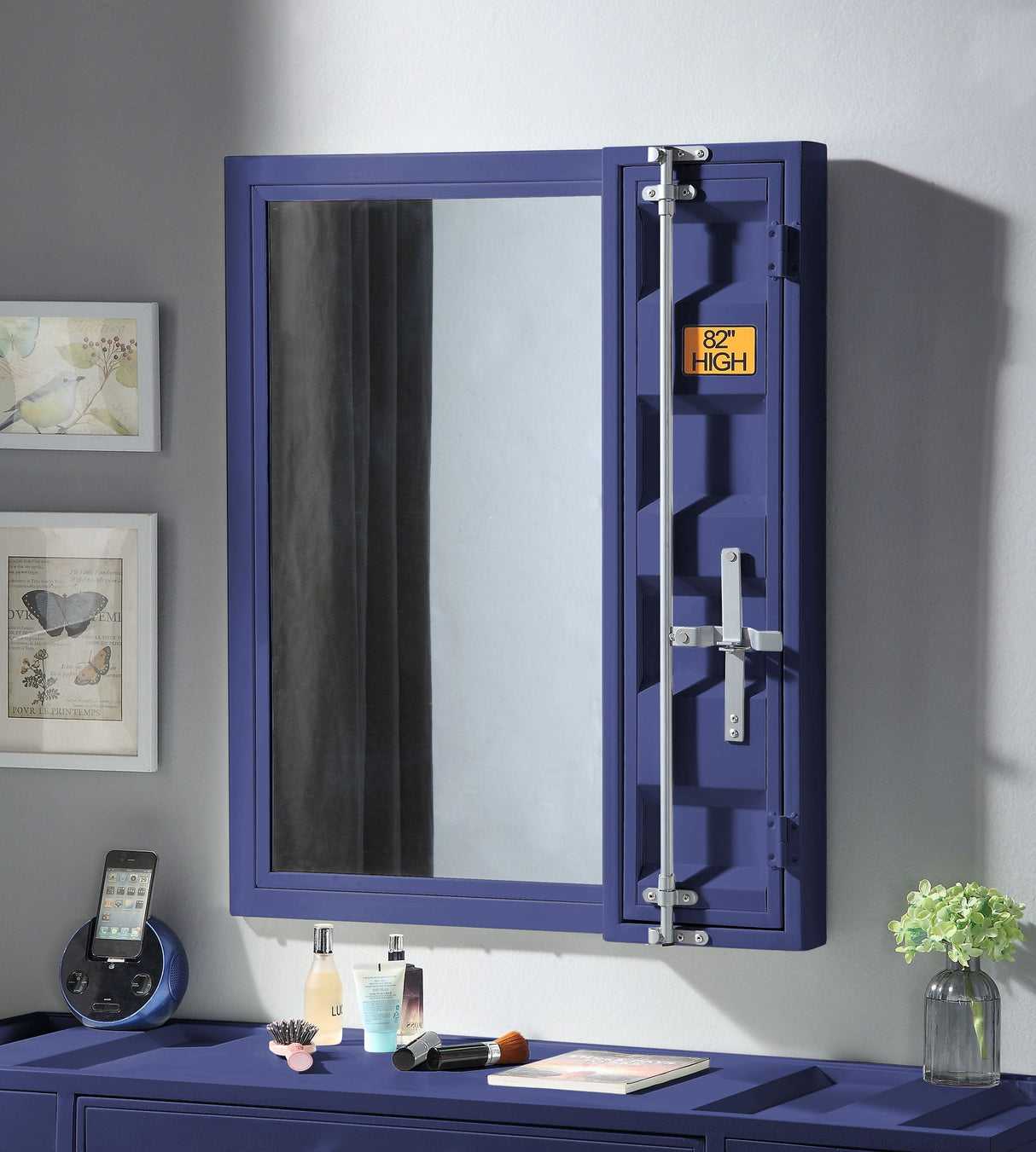 Cargo Vanity Mirror, Clear Reflection