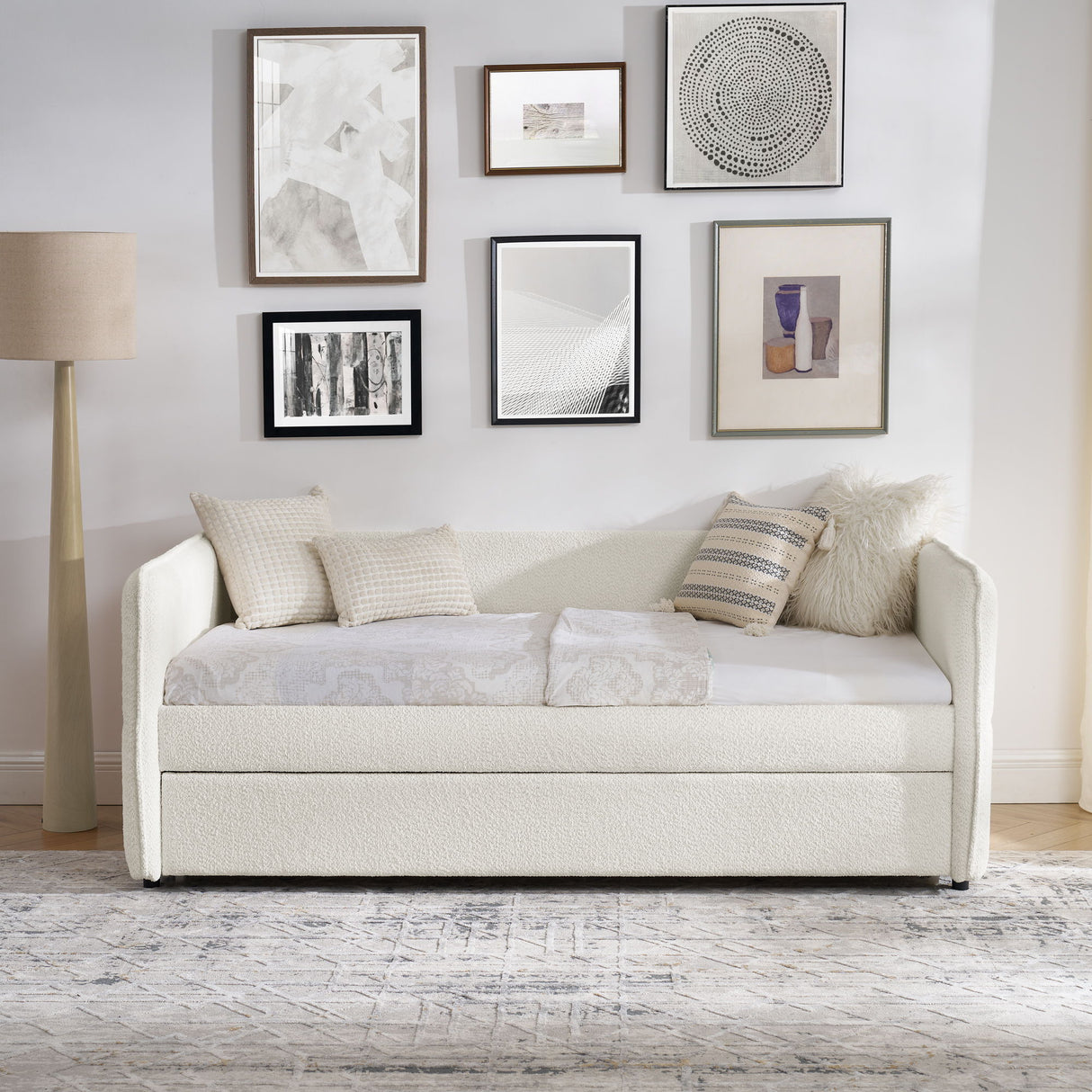 Upholstered Daybed With Pop Up Trundle