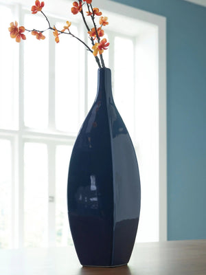 Abtinson - Vase - Best Buy Furniture