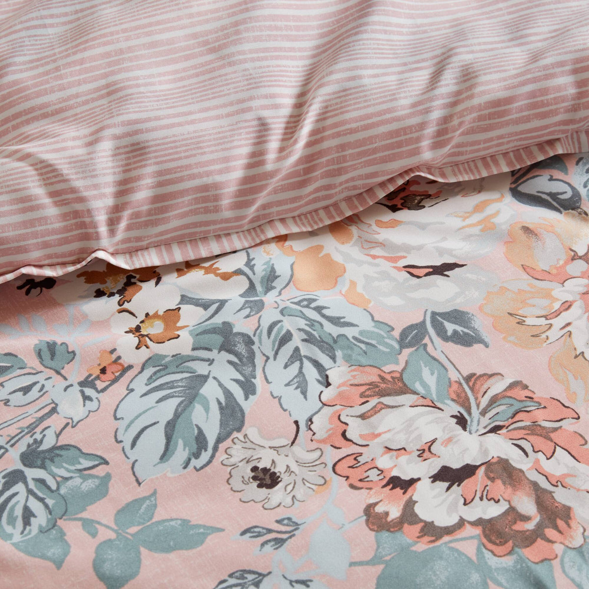 7-Piece Cal King Vin-Inspired Collection Floral Print
