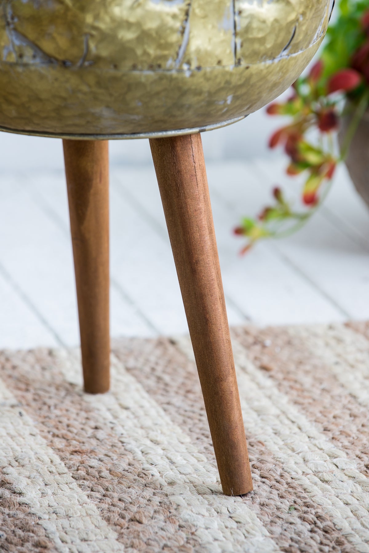 Set of 2 Metal Planters with Solid Wood Legs Stand - Natural Zinc
