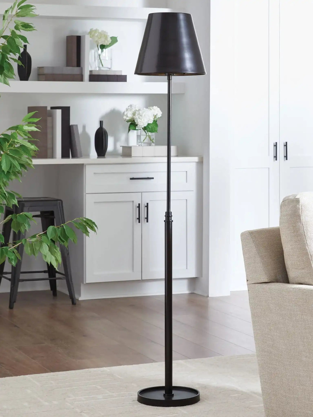Wimner - Metal Lamp - Best Buy Furniture