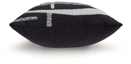 Gavrileigh - Pillow - Best Buy Furniture